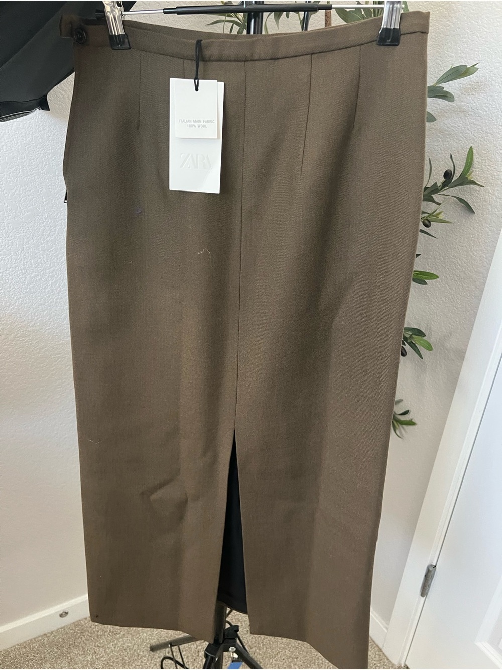 Zara Woman Collection 100% Wool Midi Skirt Khaki XS NWT - Picture 5 of 5